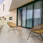 Korina Villa