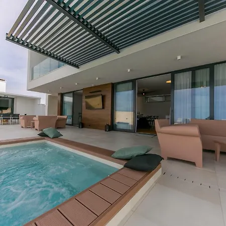 Villa Korina *